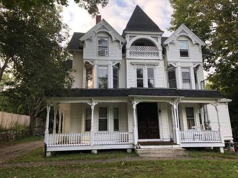 21 Pleasant 2 Upton MA 01568