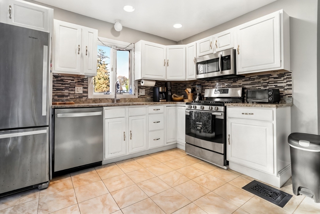 3 Walnut St