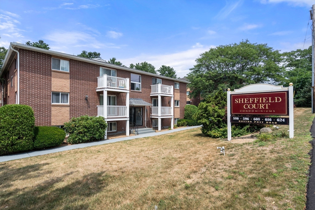 596 Boston Post Rd E 13