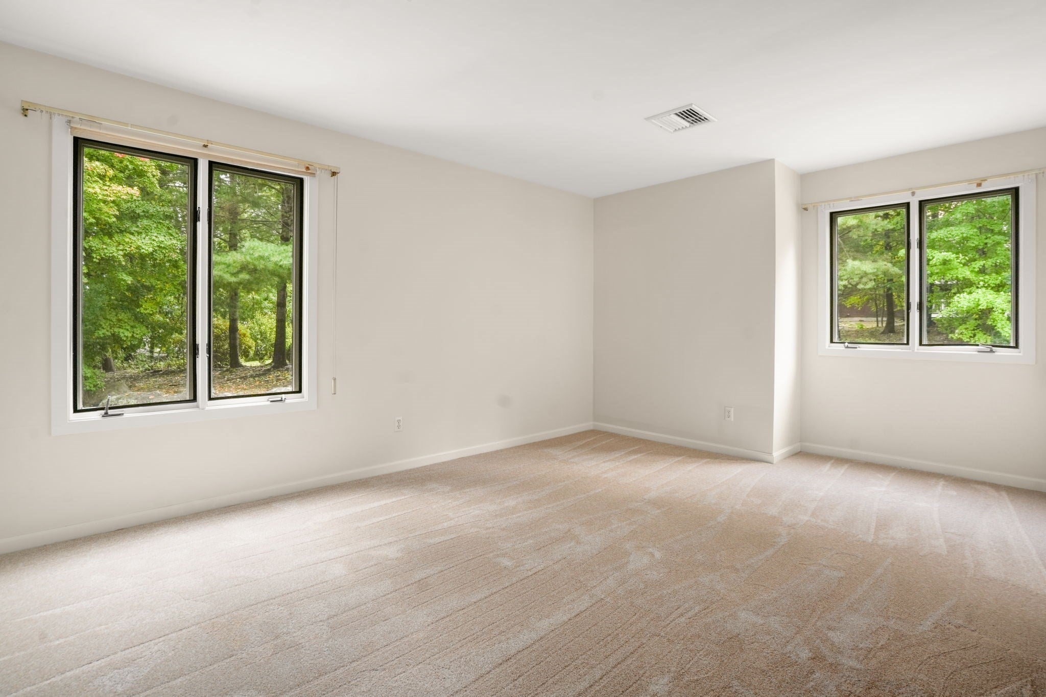 330 Sunderland Rd #22, Worcester, MA, 330 Sunderland Rd #22, Worcester, MA Photo #12