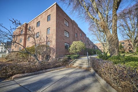 Photo of 100 Sewall Ave #5, Brookline, MA 02446 (MLS # 73460944)