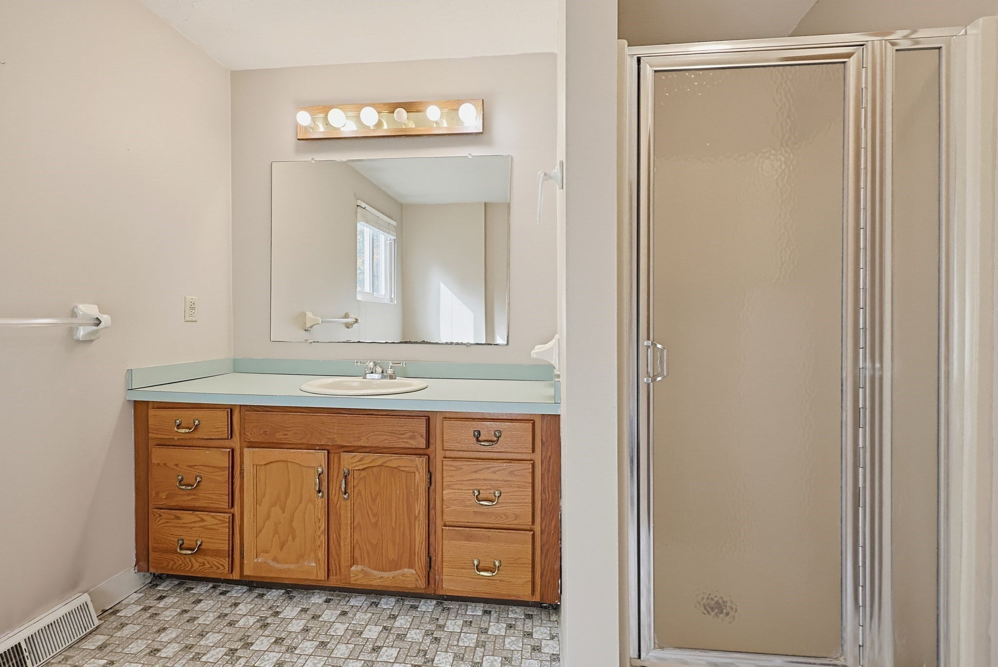 741 Winter St, Holliston, MA, 741 Winter St, Holliston, MA Photo #20