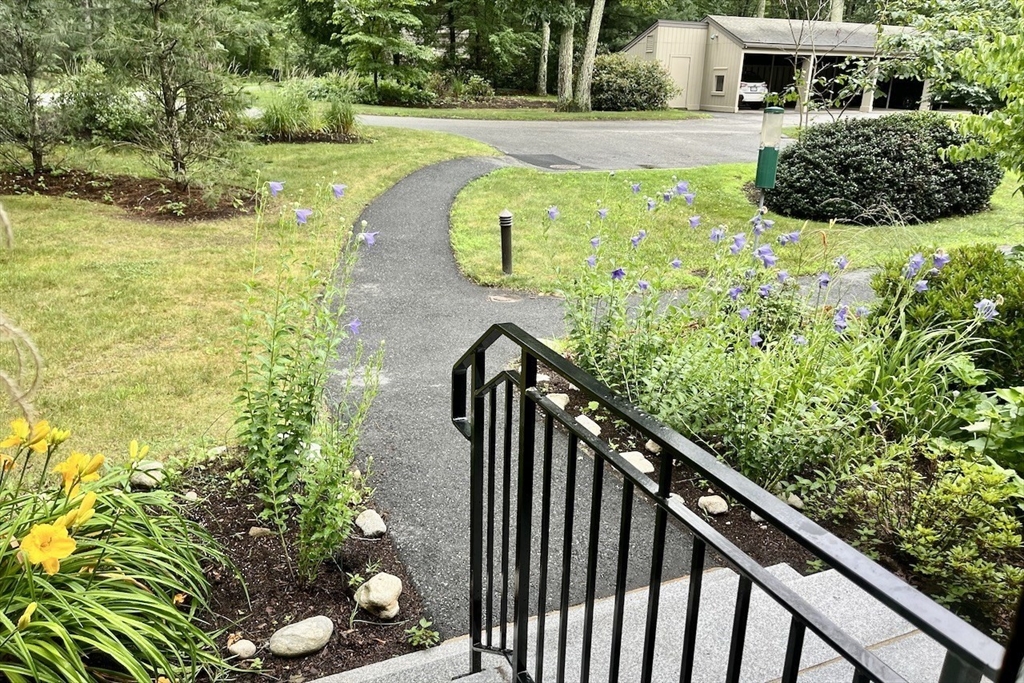 152 Chestnut Cir 152