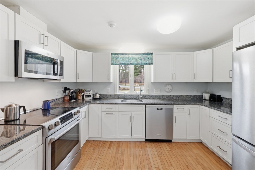 152 Chestnut Cir 152