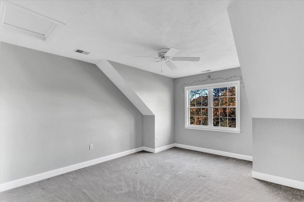 Bourne, Massachusetts 02532, United States, 2 Bedrooms Bedrooms, ,4 BathroomsBathrooms,Residential,Active,93687