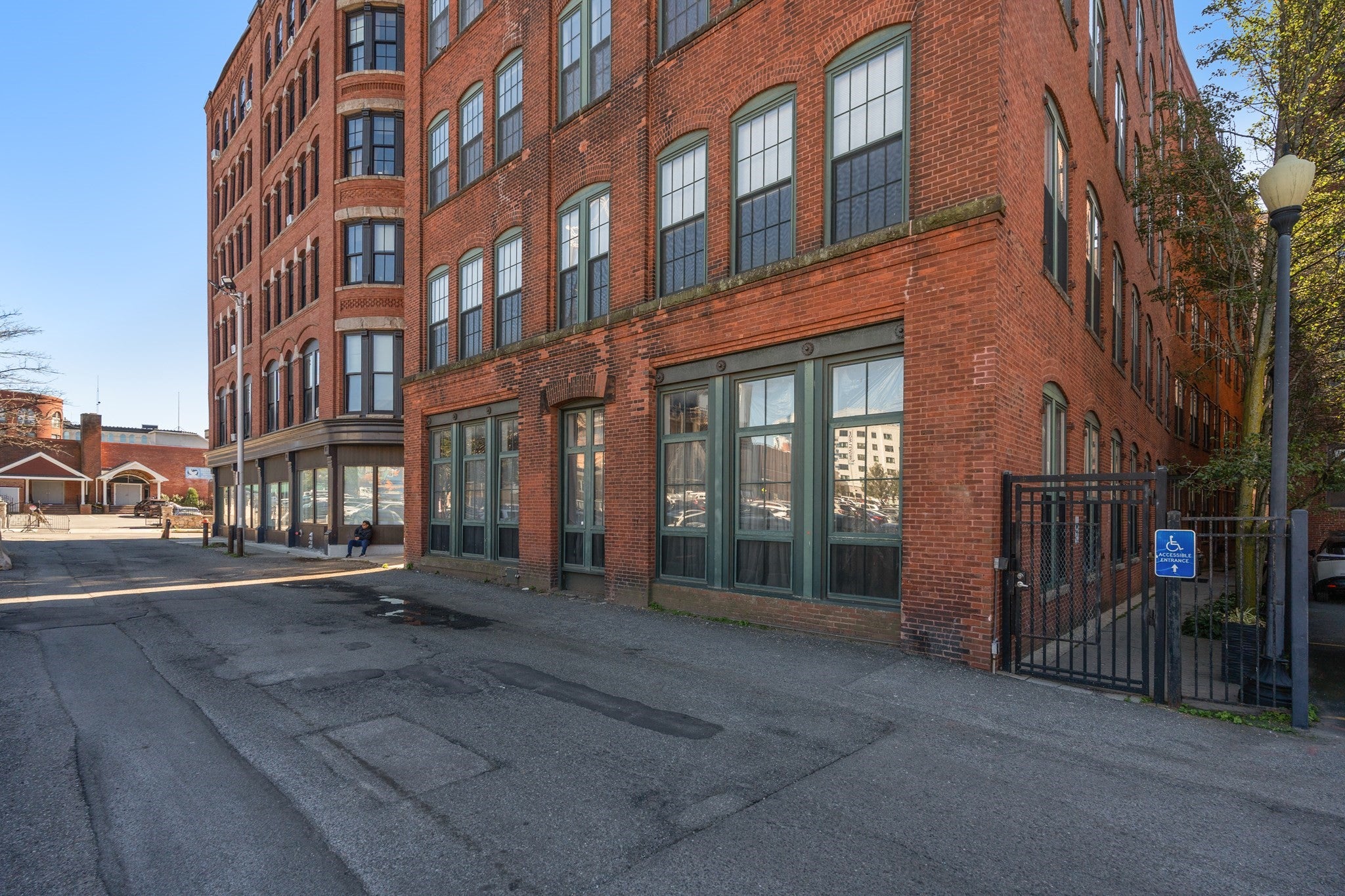 13-17 Willow St #205, Lynn, MA Photo #14