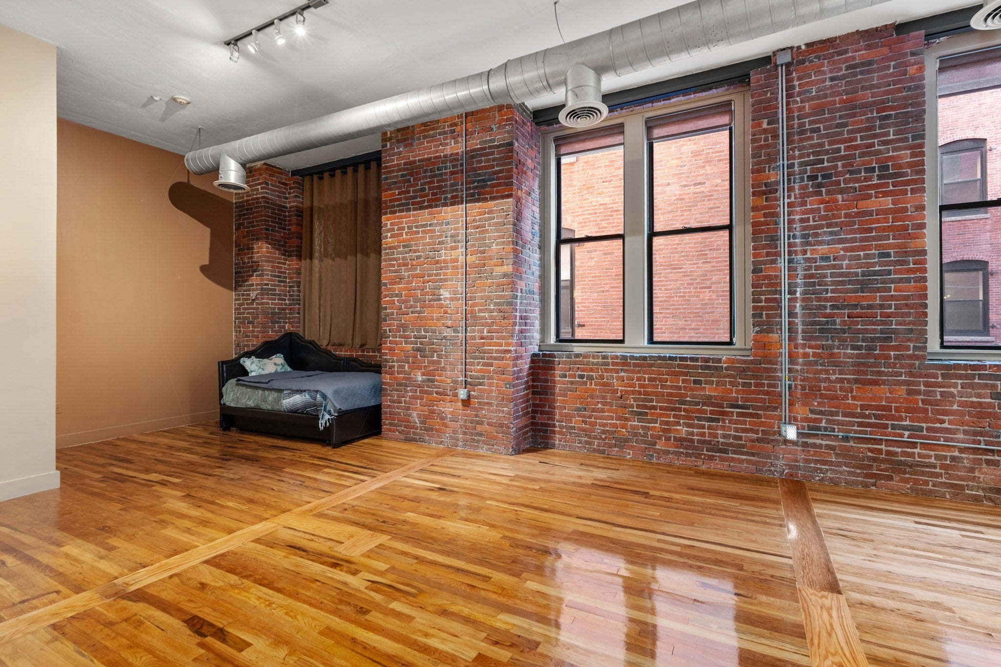 13-17 Willow St #205, Lynn, MA Photo #7