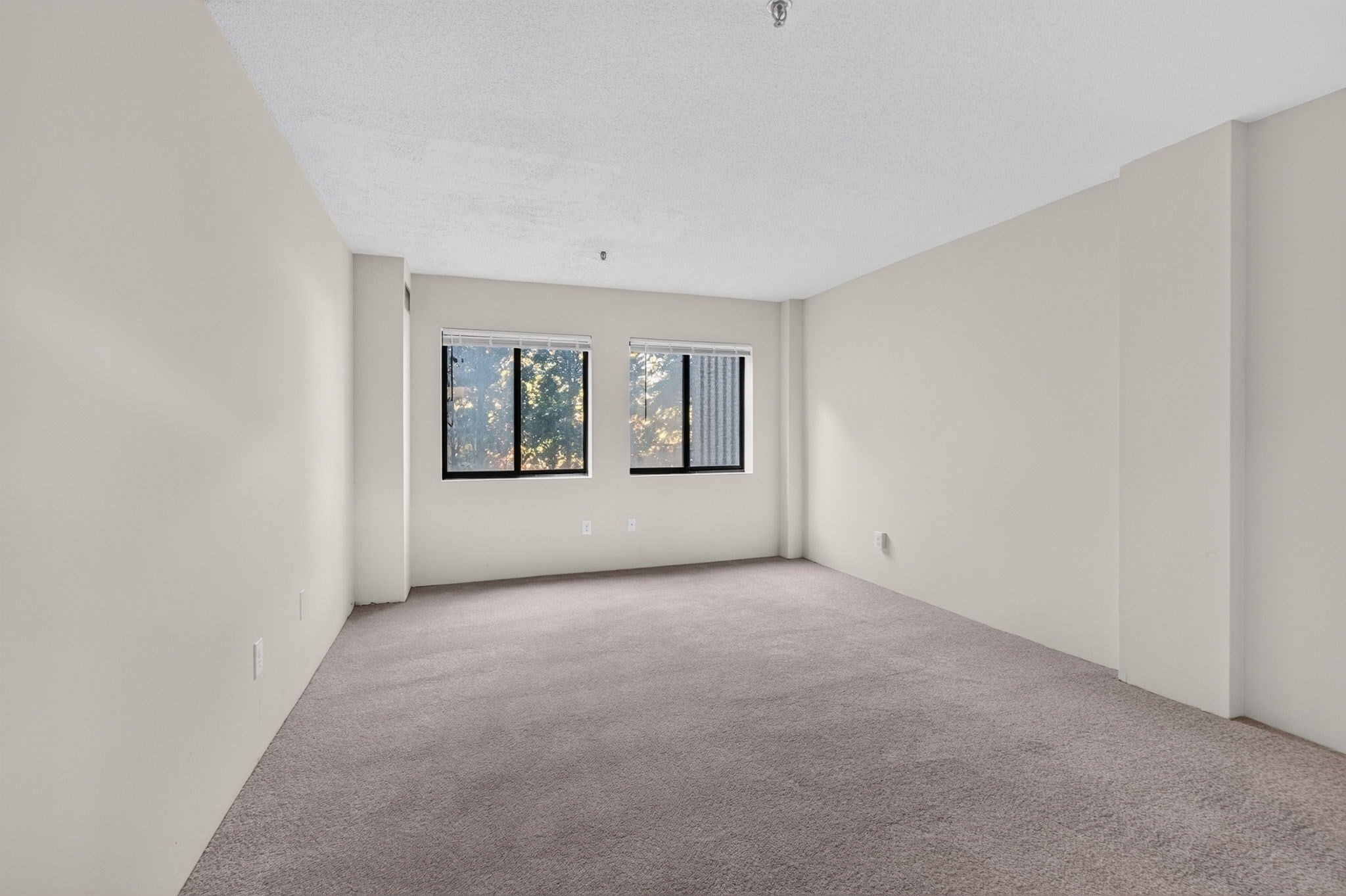 99 Florence St #905, Malden, MA, 99 Florence St #905, Malden, MA Photo #21