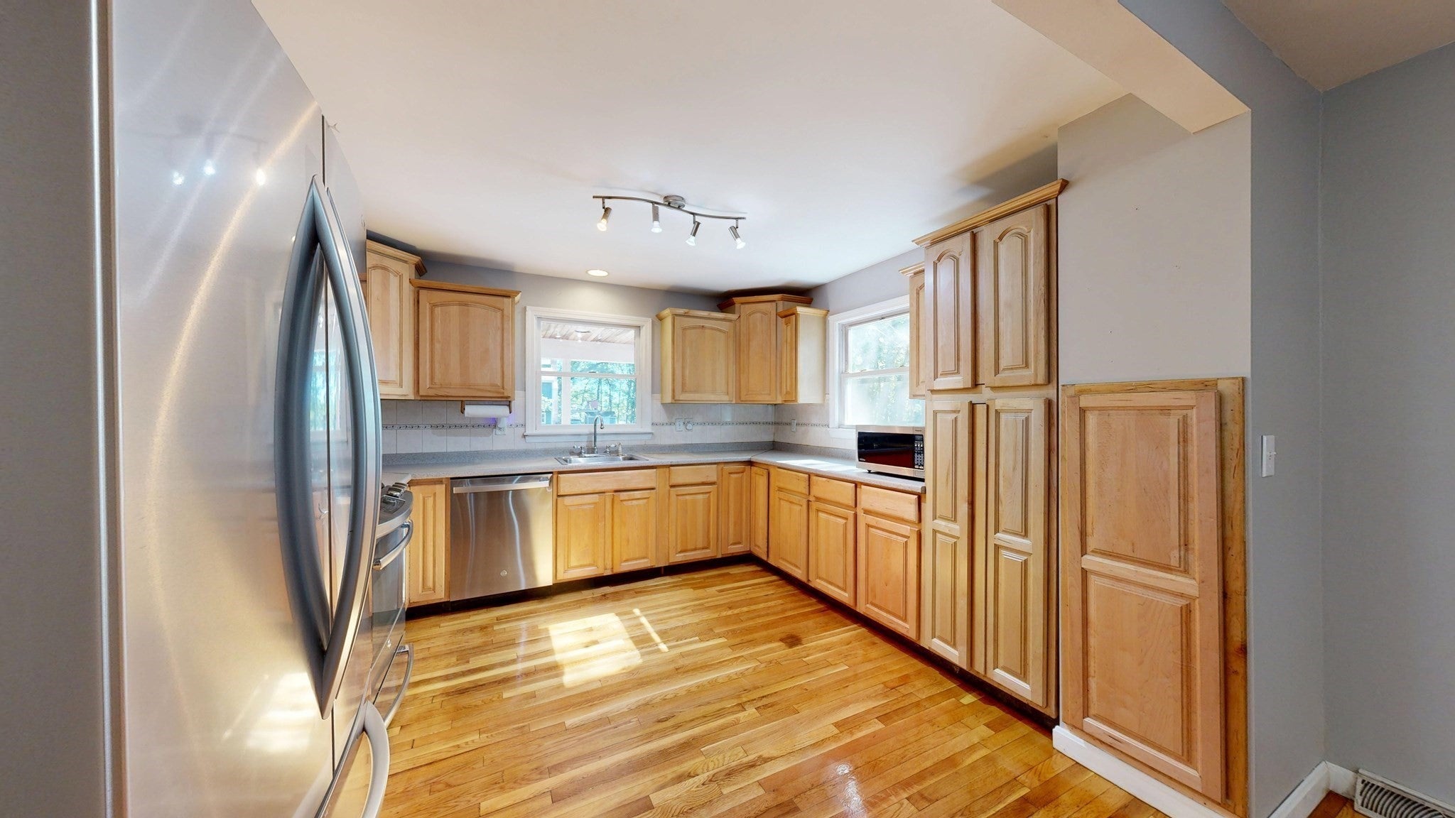 19 Fieldcrest Ter, North Reading, MA Photo #8
