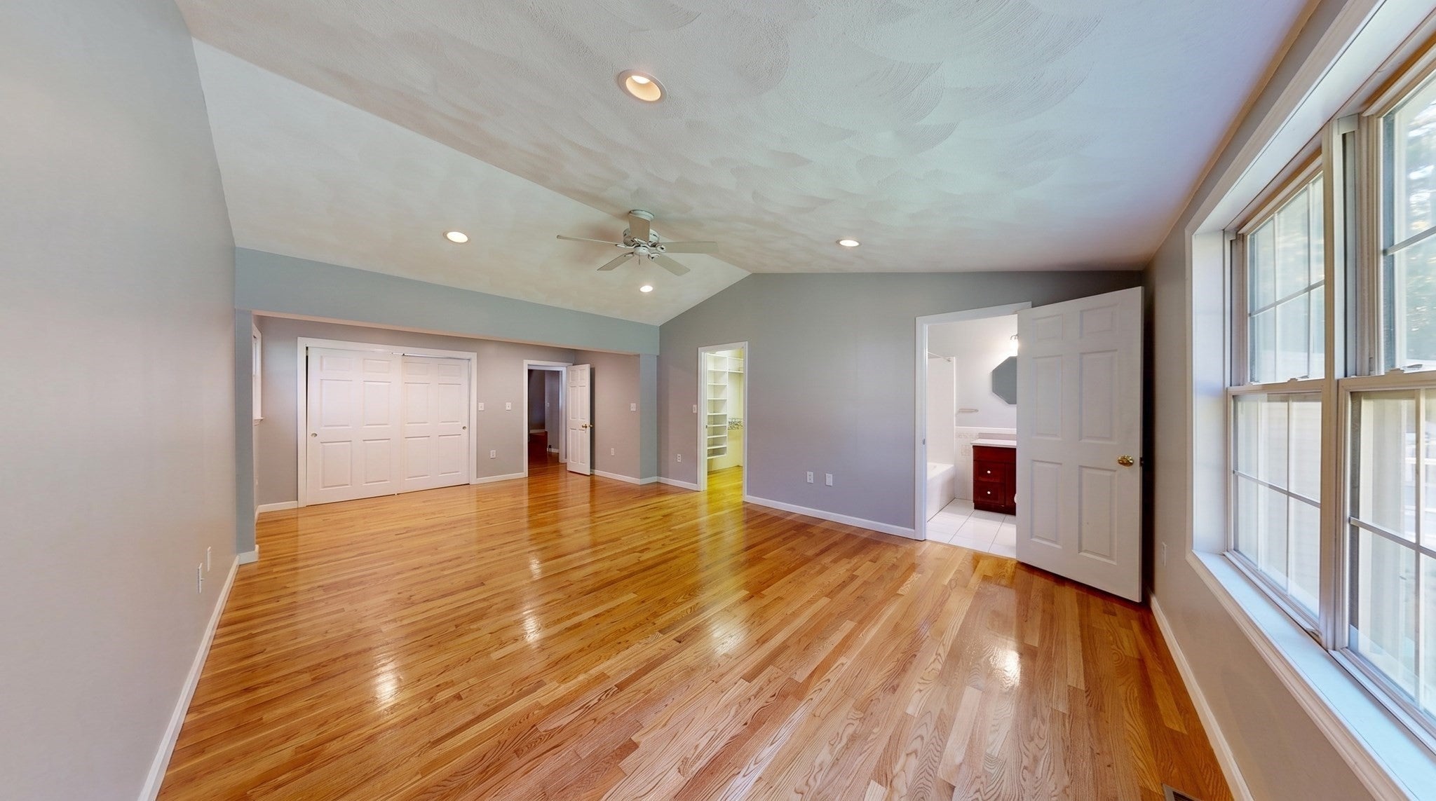 19 Fieldcrest Ter, North Reading, MA Photo #18