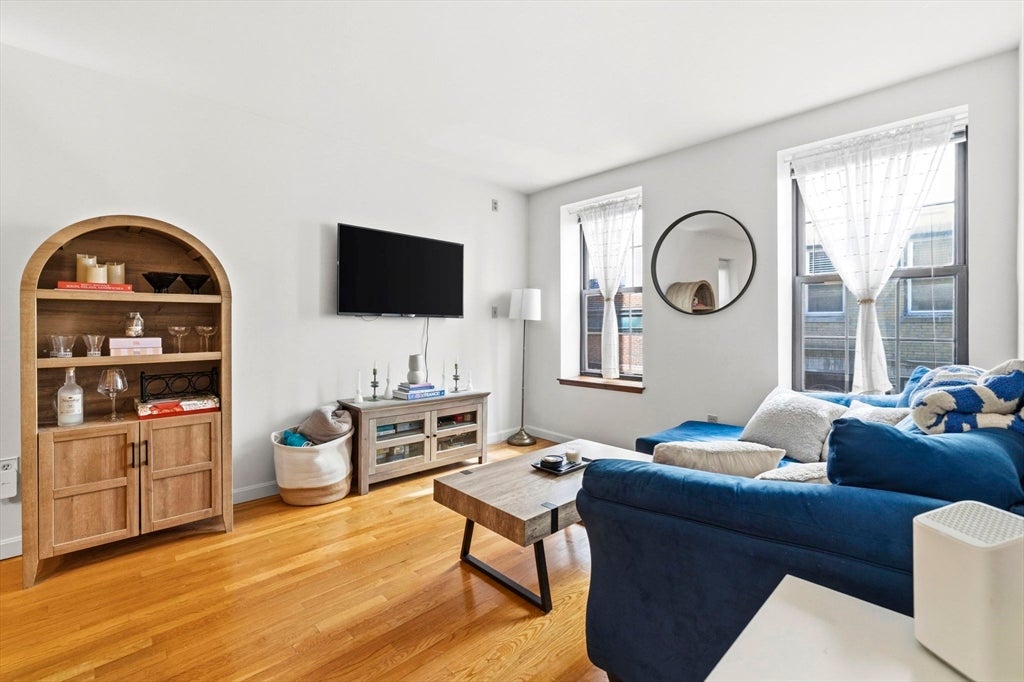7 Henchman St #505, Boston, MA, 7 Henchman St #505, Boston, MA Photo #2