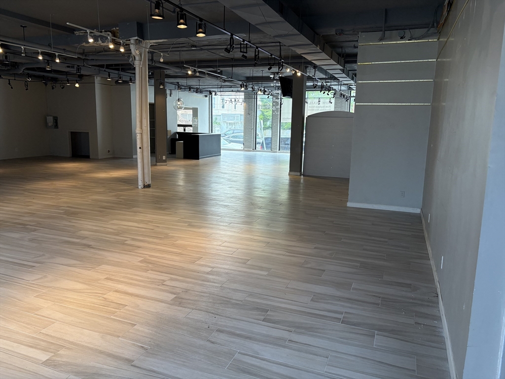 75 Boylston