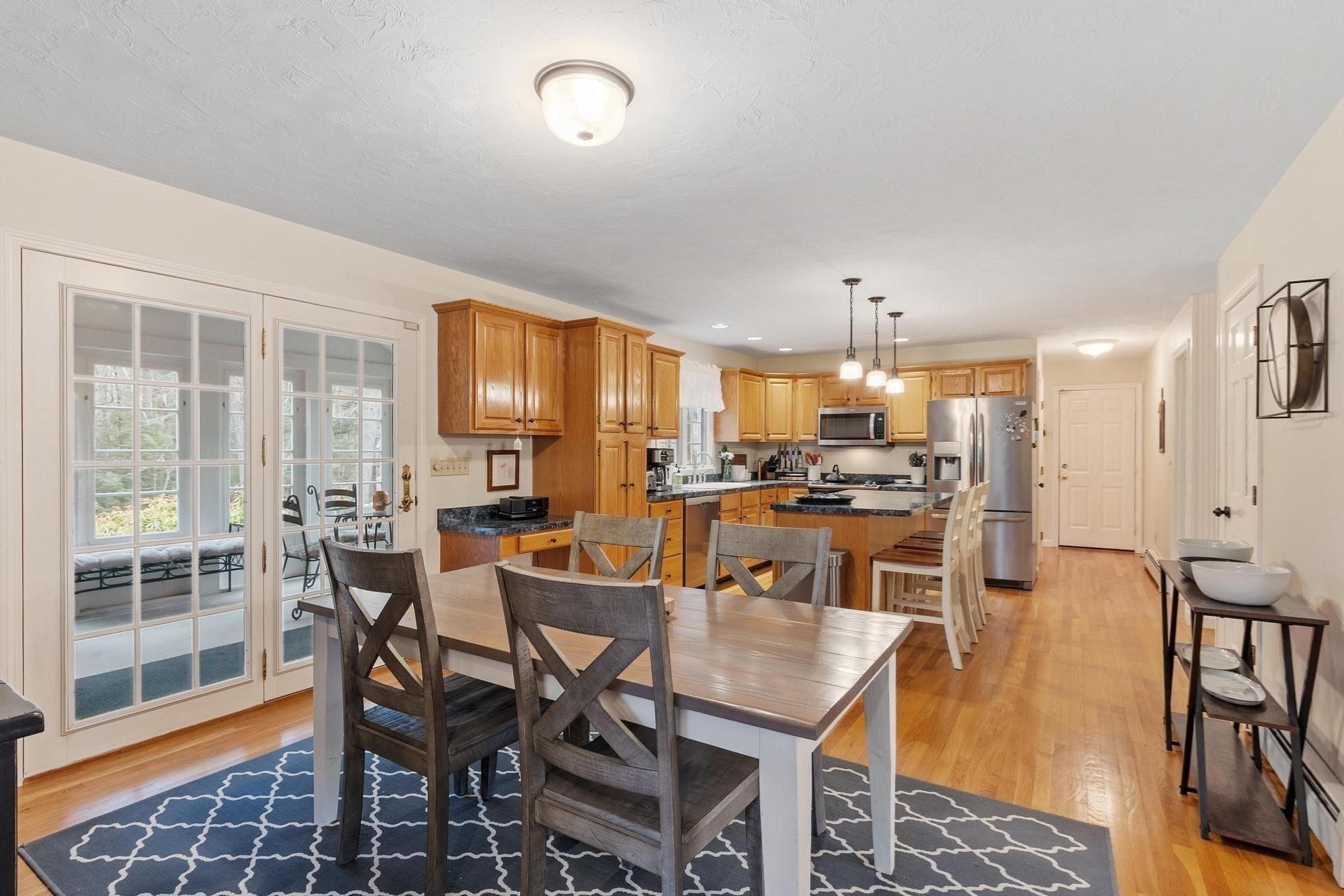 4 Brookside Ln, Sterling, MA Photo #11