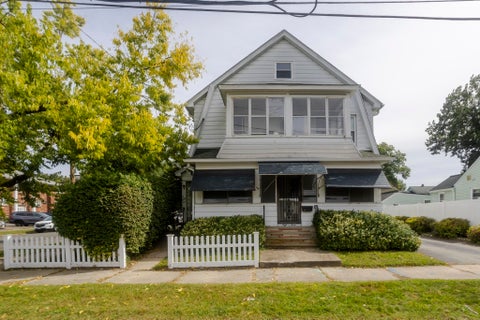 Photo of 81-83 Chestnut Street, Springfield, MA 01151 (MLS # 73583580)