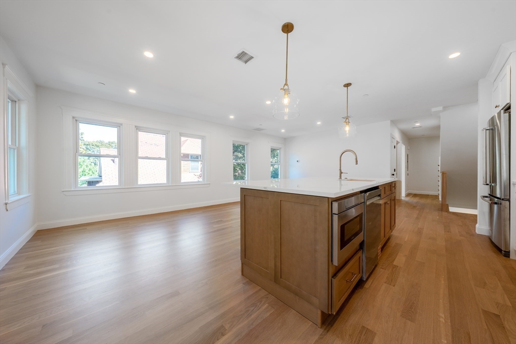 108 Florence Street 3