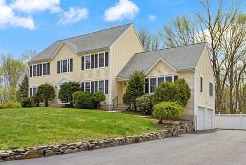 19 Amherst Rd Shrewsbury MA 01545