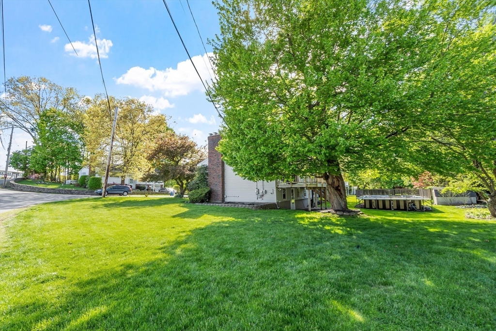 122 Milton St, Waltham, MA Photo #24