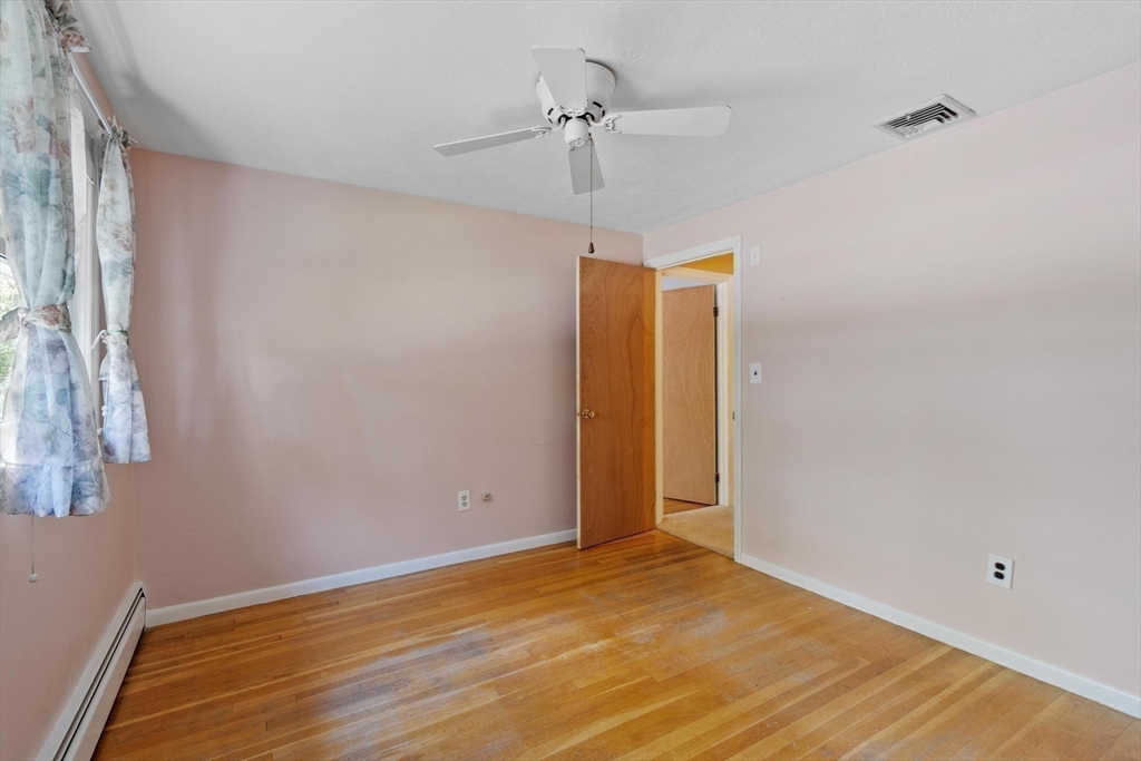 122 Milton St, Waltham, MA Photo #13