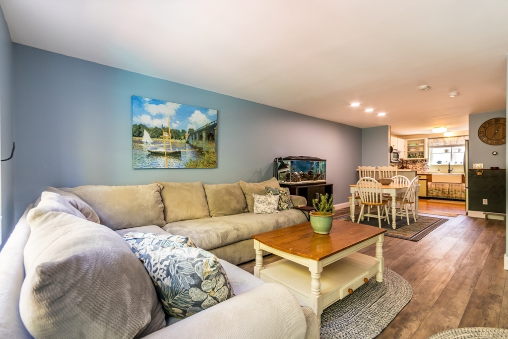 108 Shellback Way 108Q