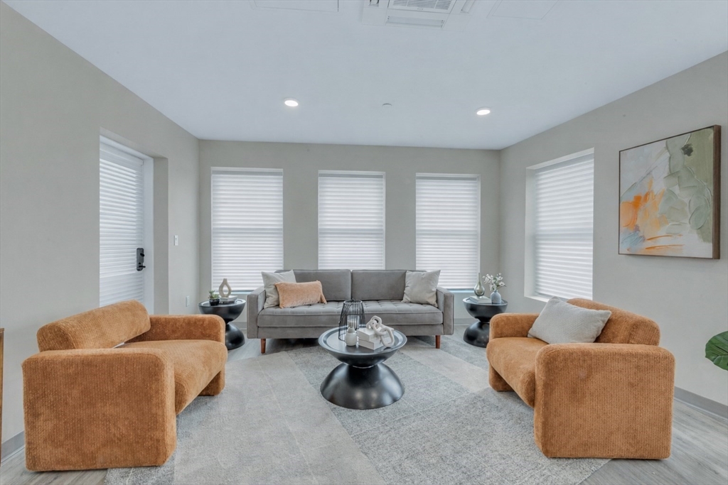 375 Cummins Highway 402