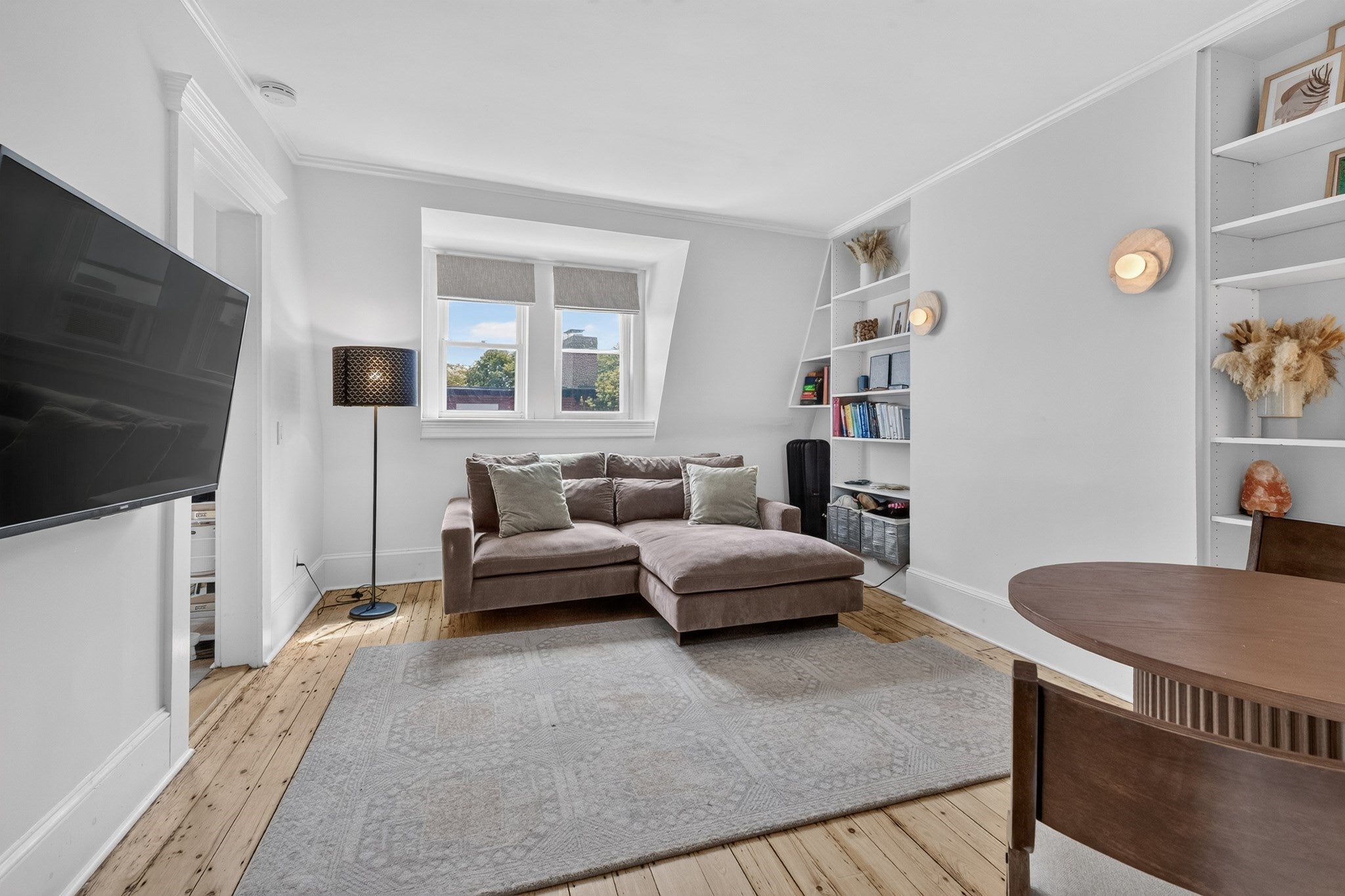 24 Harvard St 4, Boston MA 02129