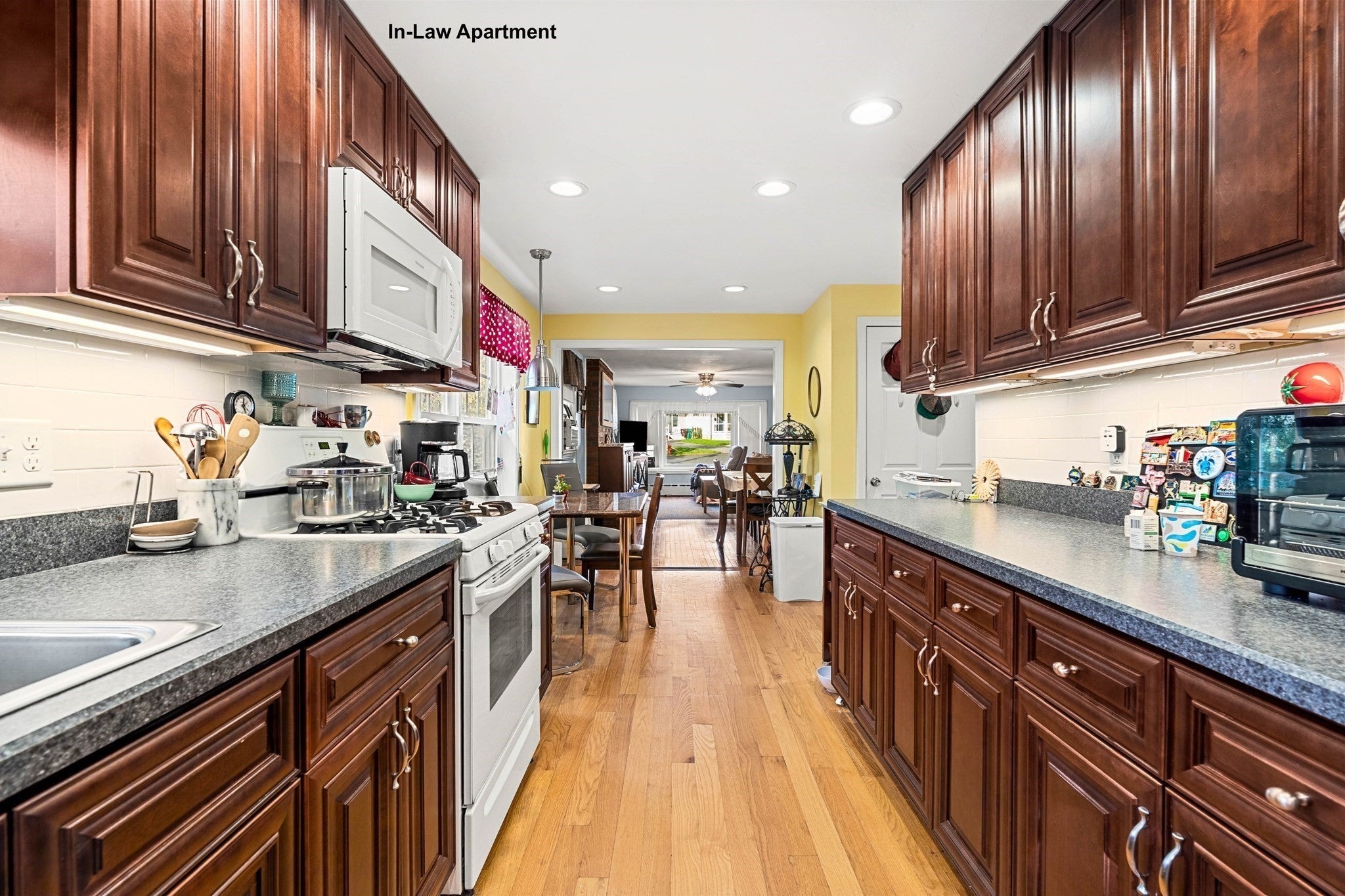 88 Elliott Dr, Lowell, MA, 88 Elliott Dr, Lowell, MA Photo #26