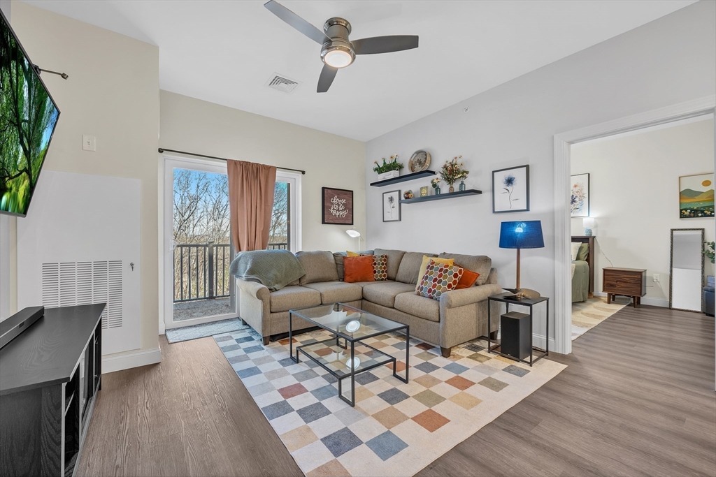 3308 Briarwood Vlg 3308