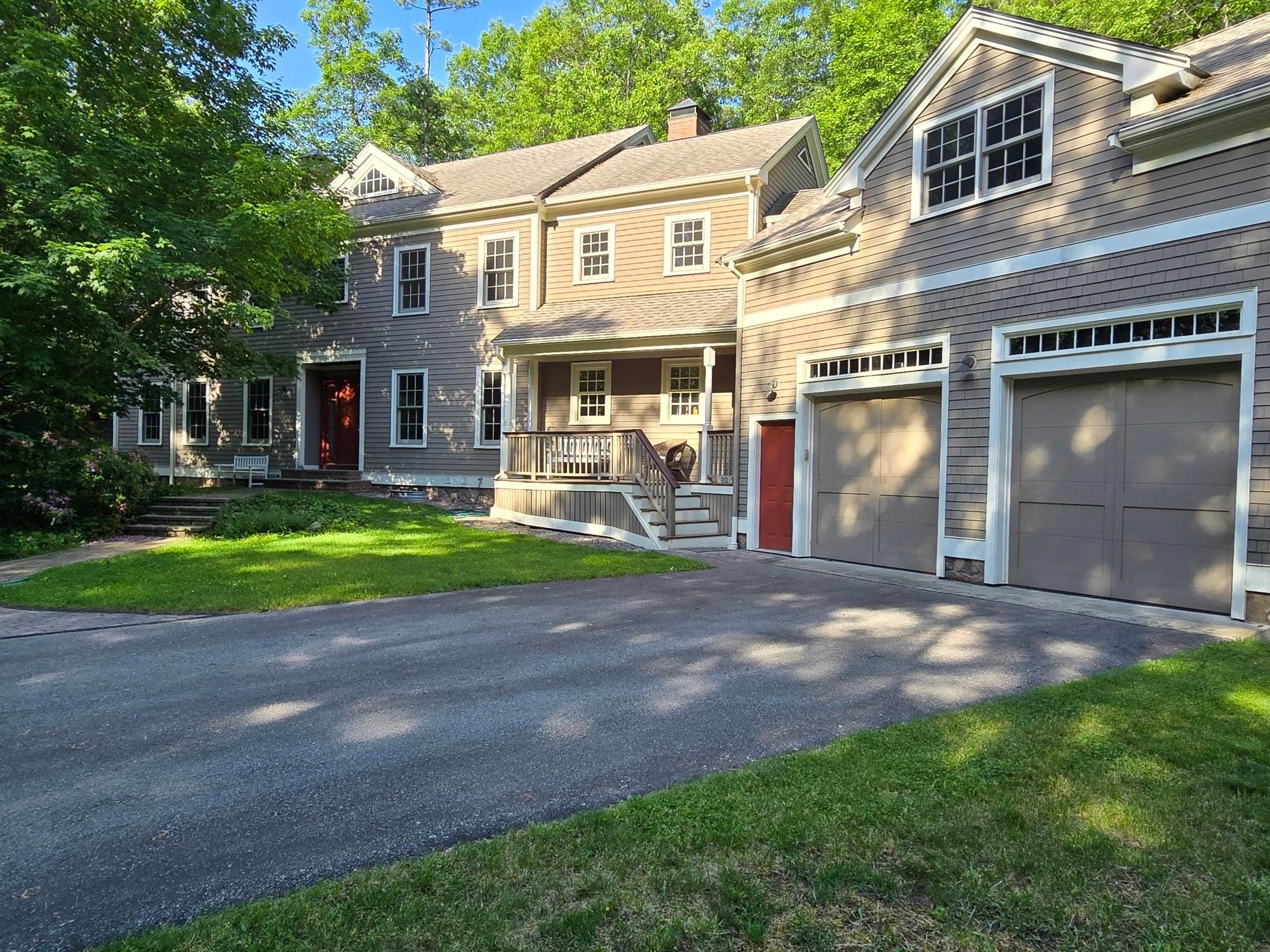 32 Perry Lane