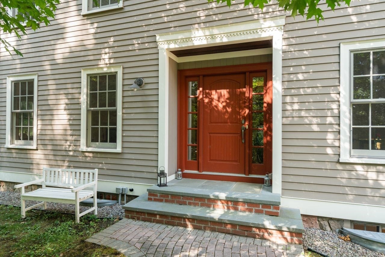 32 Perry Lane