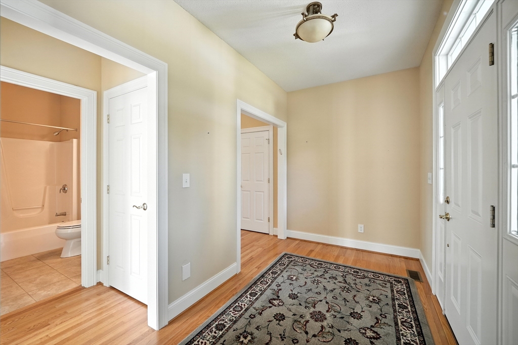 16 Broadleaf Circle 16