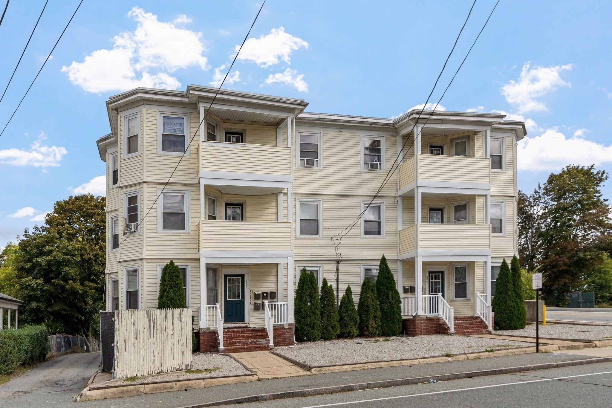 807-809 N Montello St, Brockton, MA Photo #3