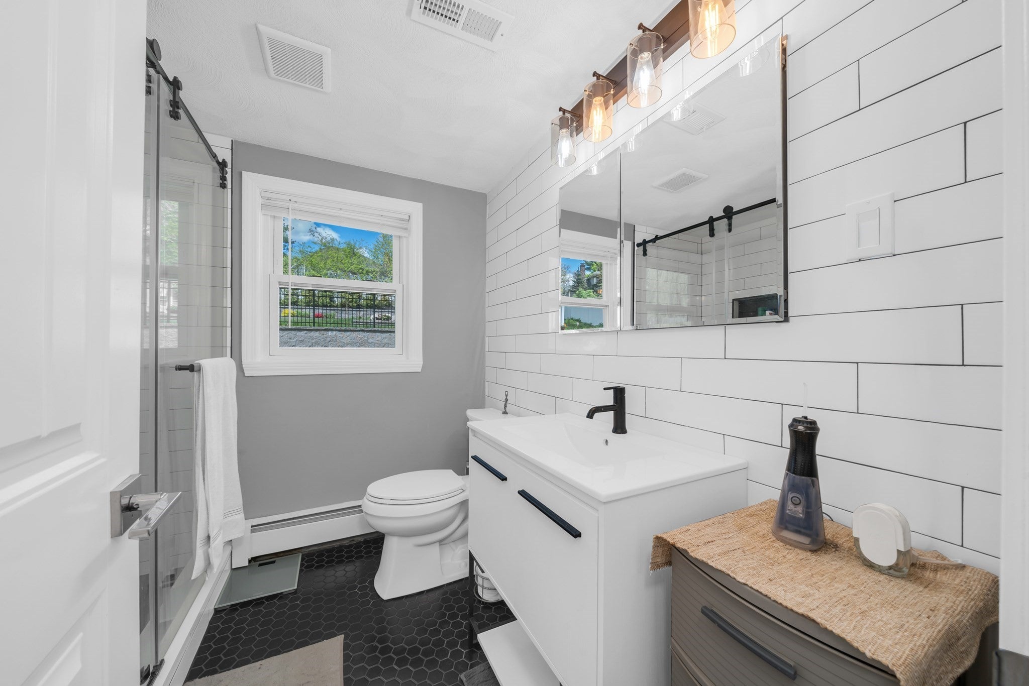 400 Andover St, Wilmington, MA Photo #14