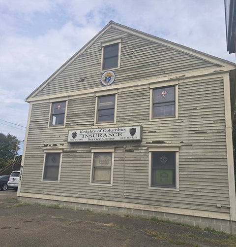 Photo of 1847 Memorial Dr #2R, Chicopee, MA 01020 (MLS # 73570241)