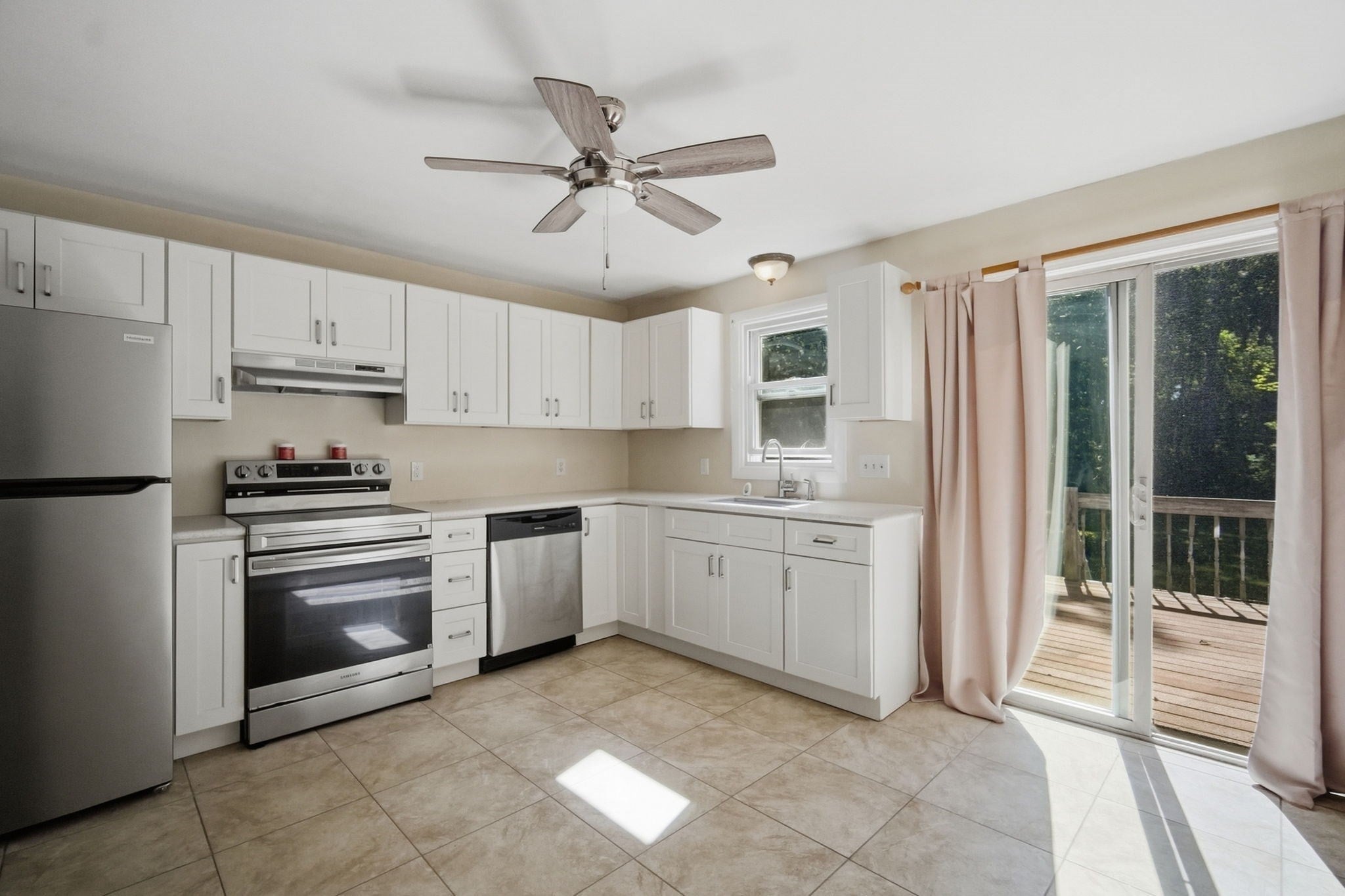 65 Lake George Drive, Wales, MA, 65 Lake George Drive, Wales, MA Photo #3
