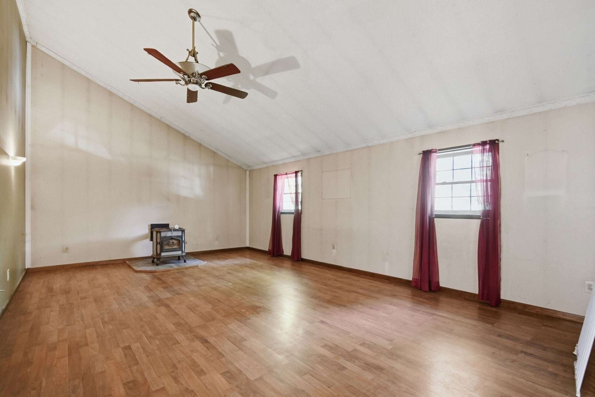 65 Lake George Drive, Wales, MA, 65 Lake George Drive, Wales, MA Photo #5