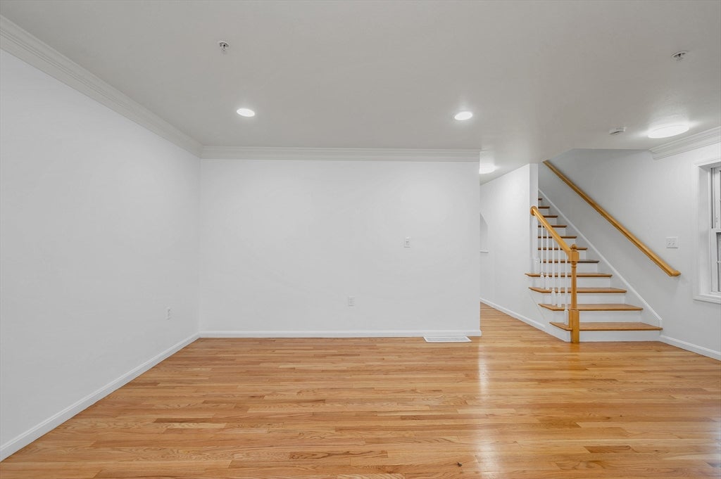 688 Gorham Street #688, Lowell, MA, 688 Gorham Street #688, Lowell, MA Photo #11