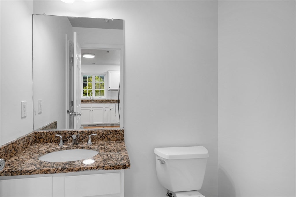 688 Gorham Street #688, Lowell, MA, 688 Gorham Street #688, Lowell, MA Photo #7