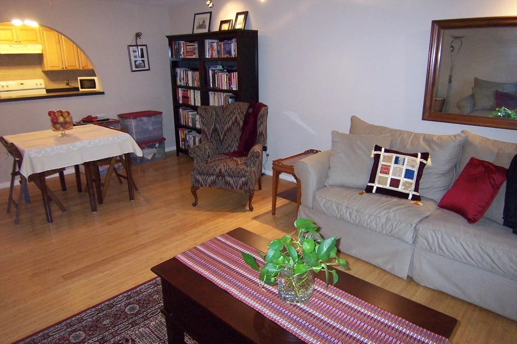 121 Tremont St A2