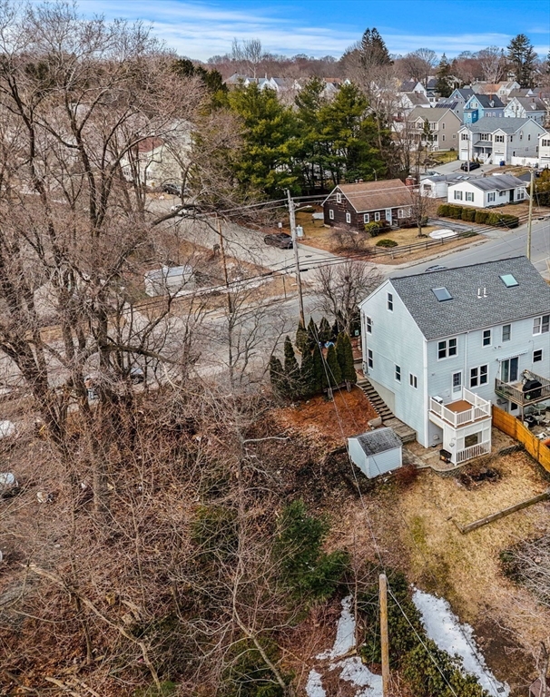 233 Hilldale Ave 233