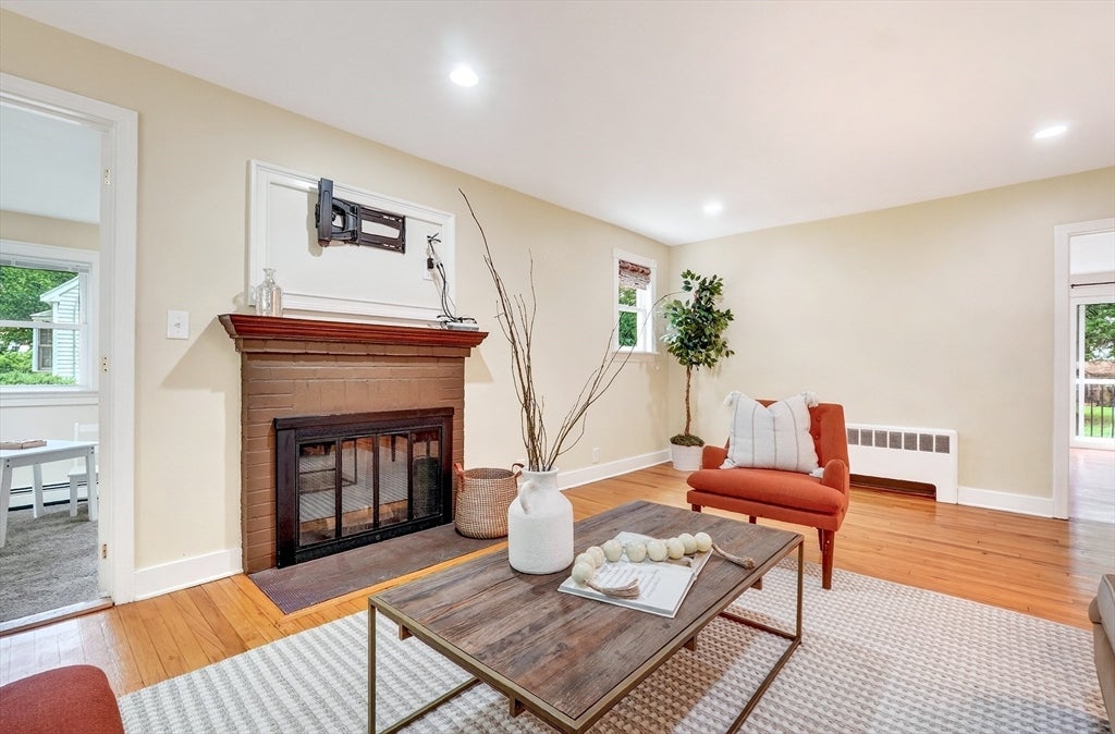 200 South Rd, Bedford, MA, 200 South Rd, Bedford, MA Photo #7