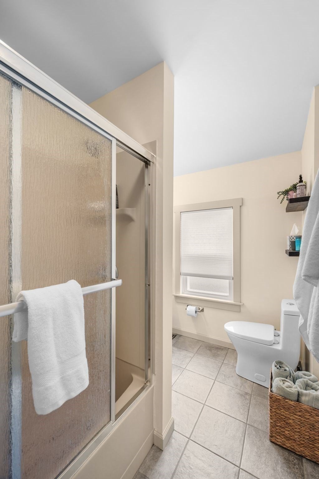 32 Crescent Ave, Beverly, MA, 32 Crescent Ave, Beverly, MA Photo #31