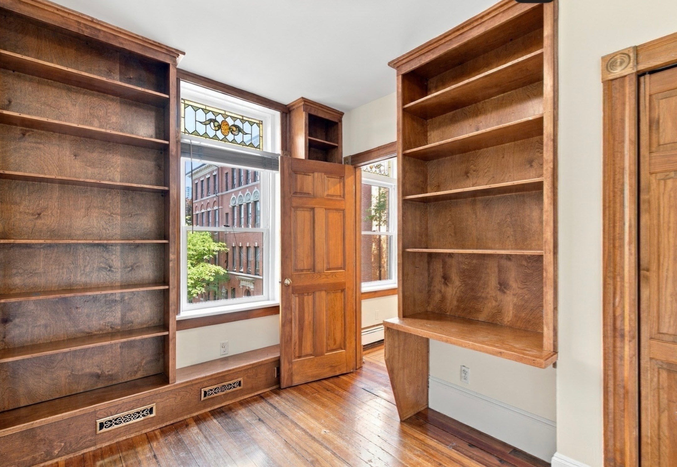 58 Myrtle St #2, Boston, MA Photo #15