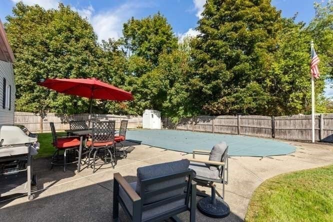 15 Marlboro Rd, Woburn, MA Photo #31
