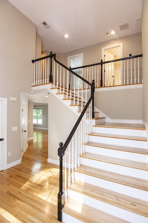 33 Ted Ln