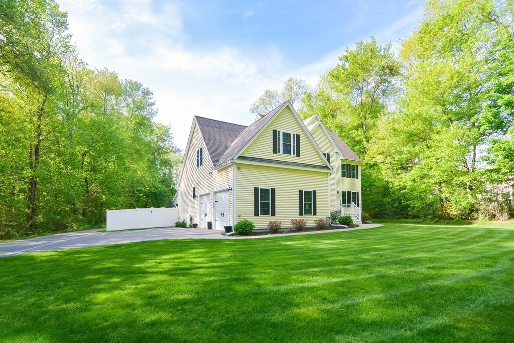 33 Ted Ln