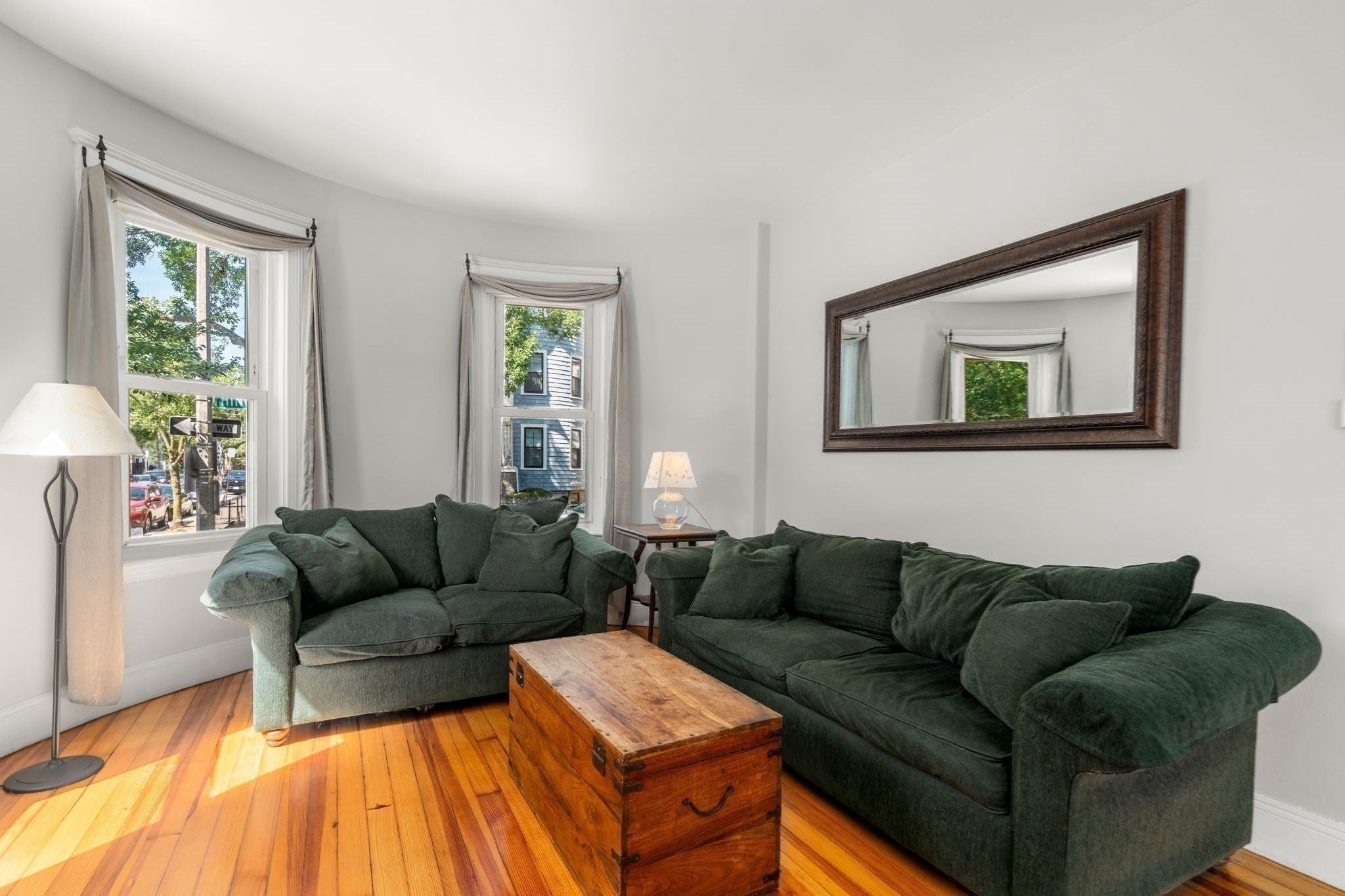 26 Hinckley St 1