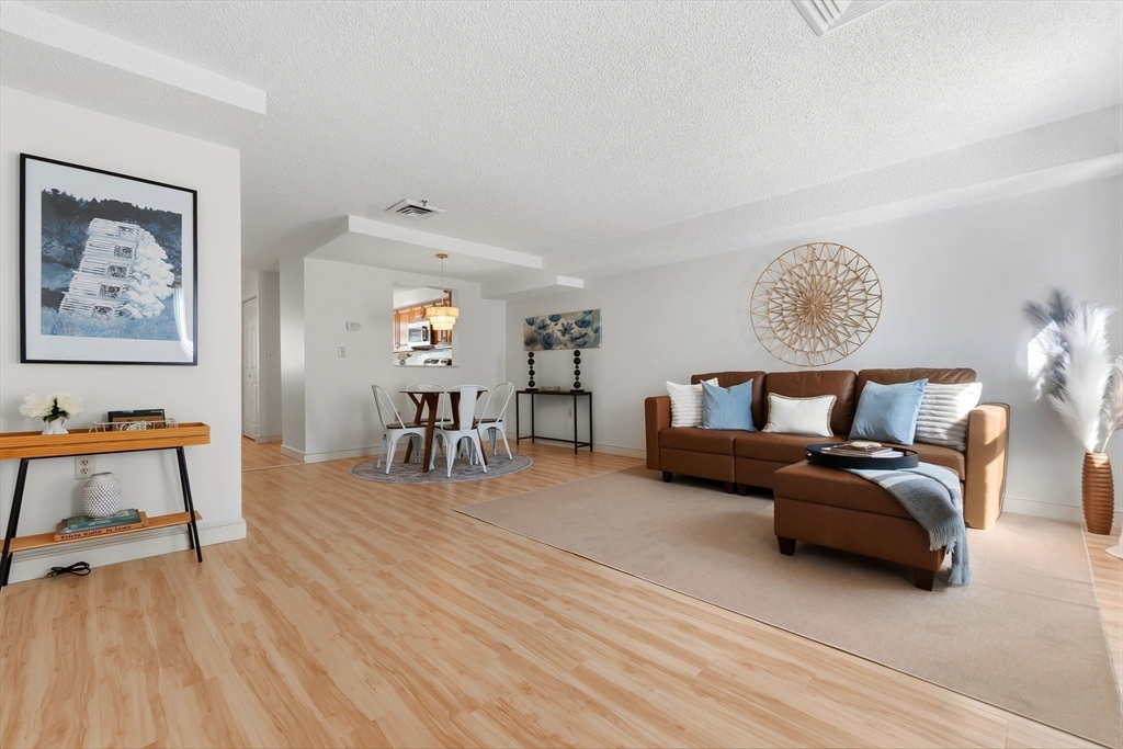 33 Maplewood Ave 20