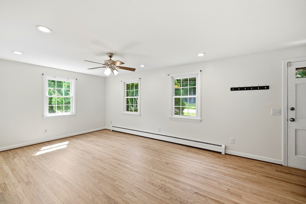 1056 North West St, Agawam, MA, 1056 North West St, Agawam, MA Photo #15