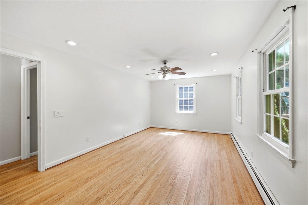 1056 North West St, Agawam, MA, 1056 North West St, Agawam, MA Photo #12