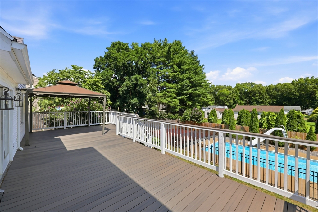 1056 North West St, Agawam, MA, 1056 North West St, Agawam, MA Photo #31